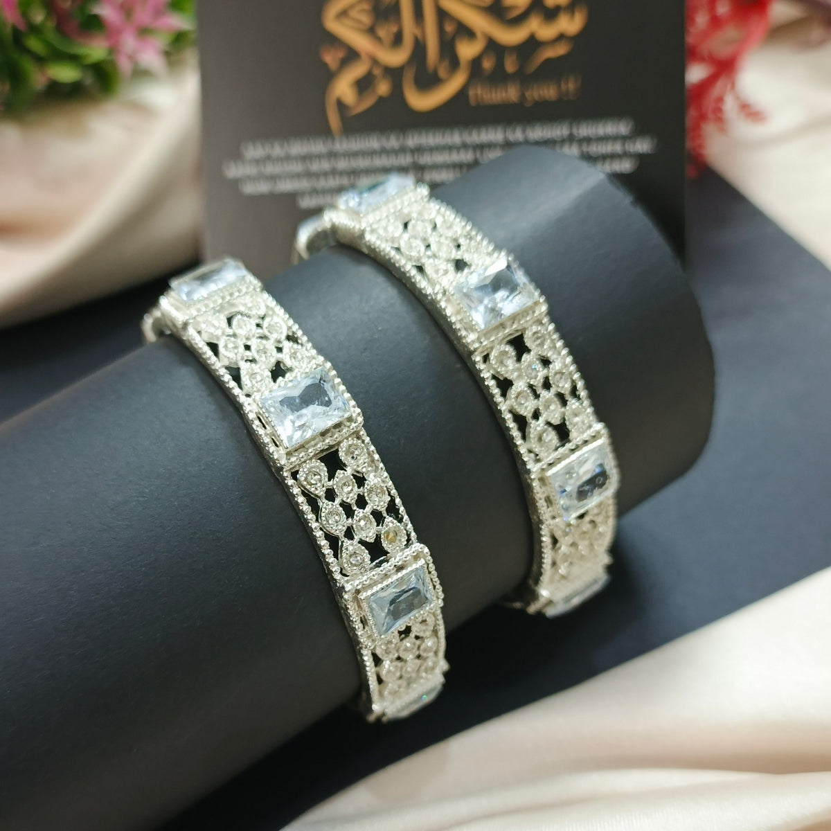 Zircon bangles (silver)