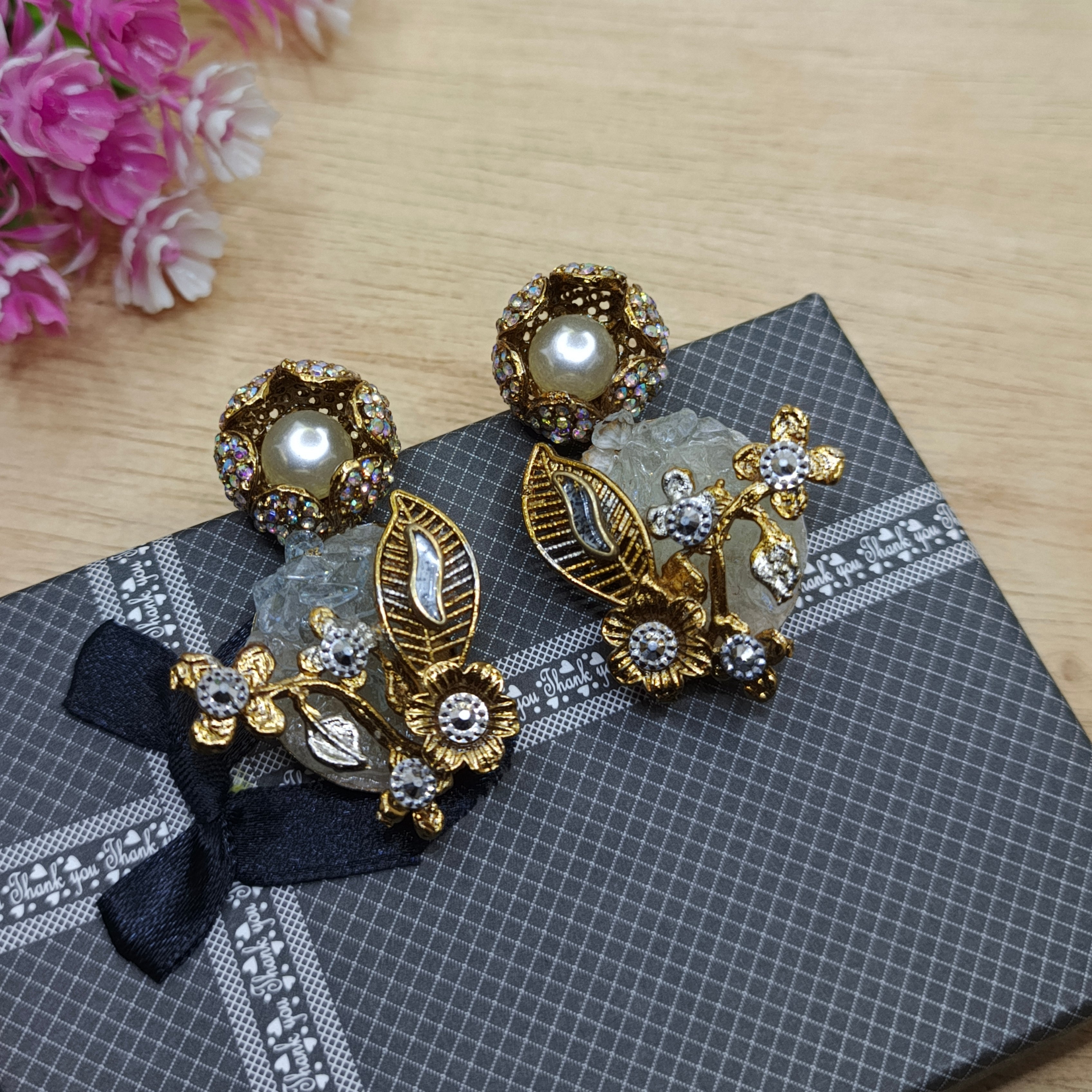 Crushed Stone Turkish earrings