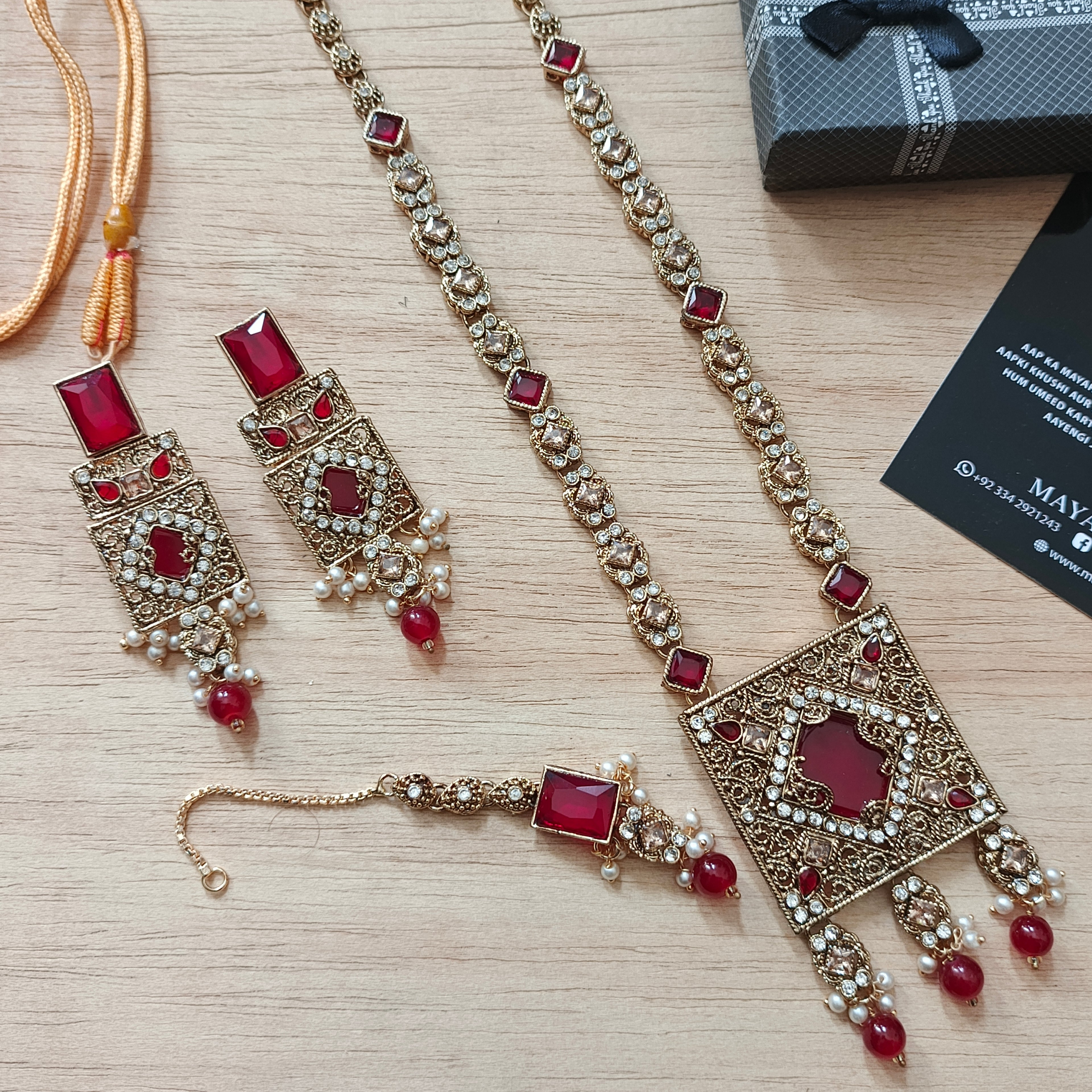 Long Pendant set with earrings and teeka