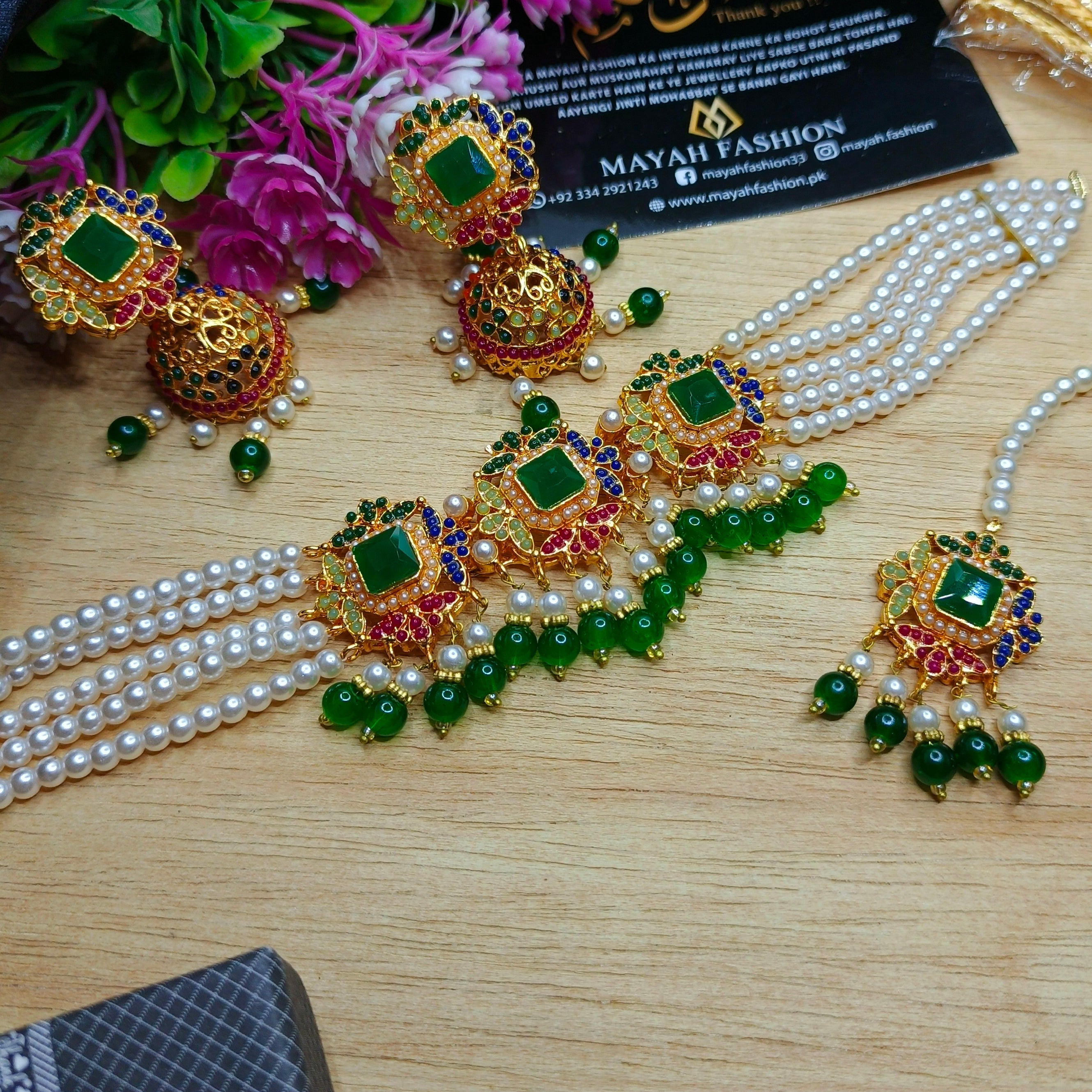 Nauratan Chokar set with jhumka