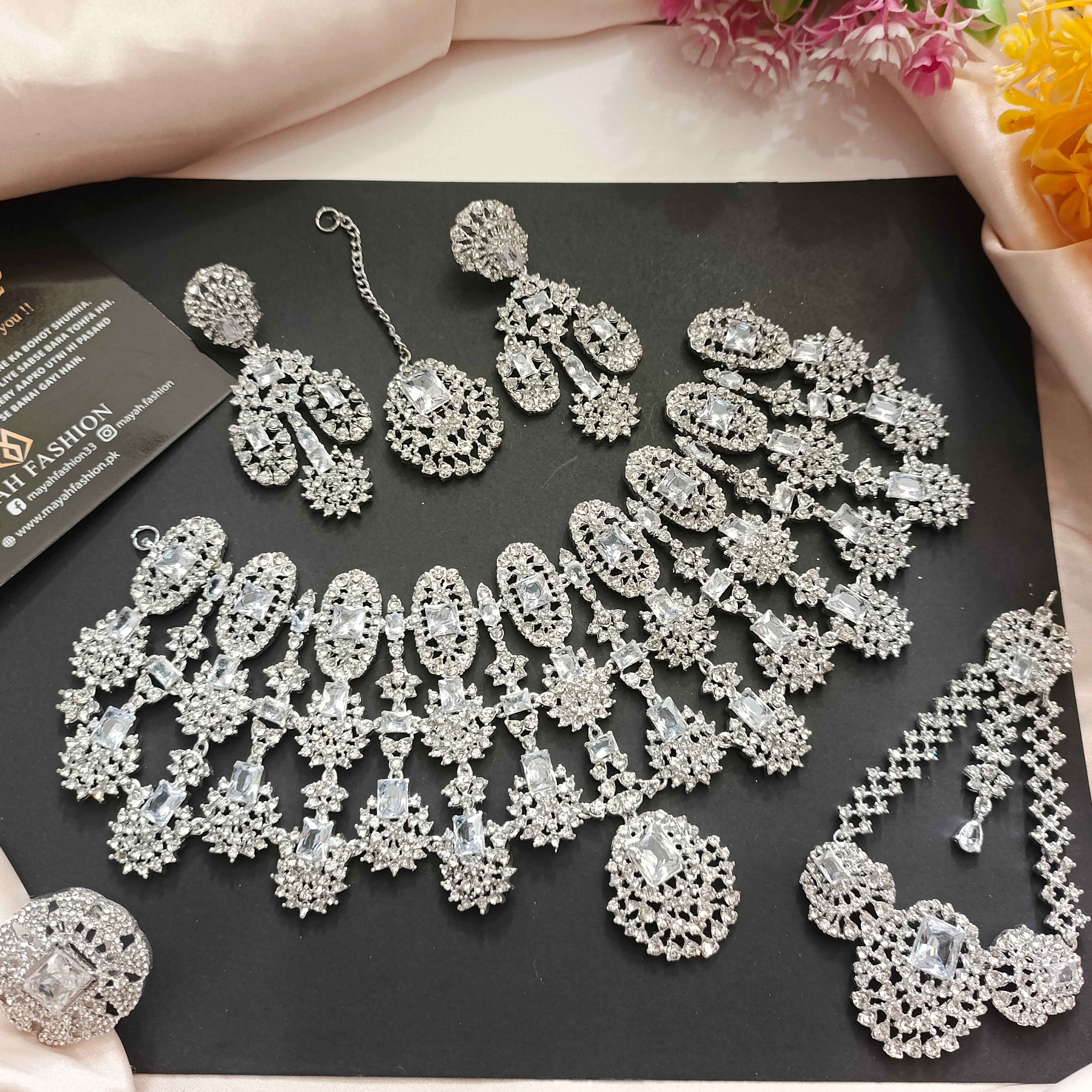 Kiara Advani bridal set