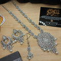 Pendant Set with Long Mala