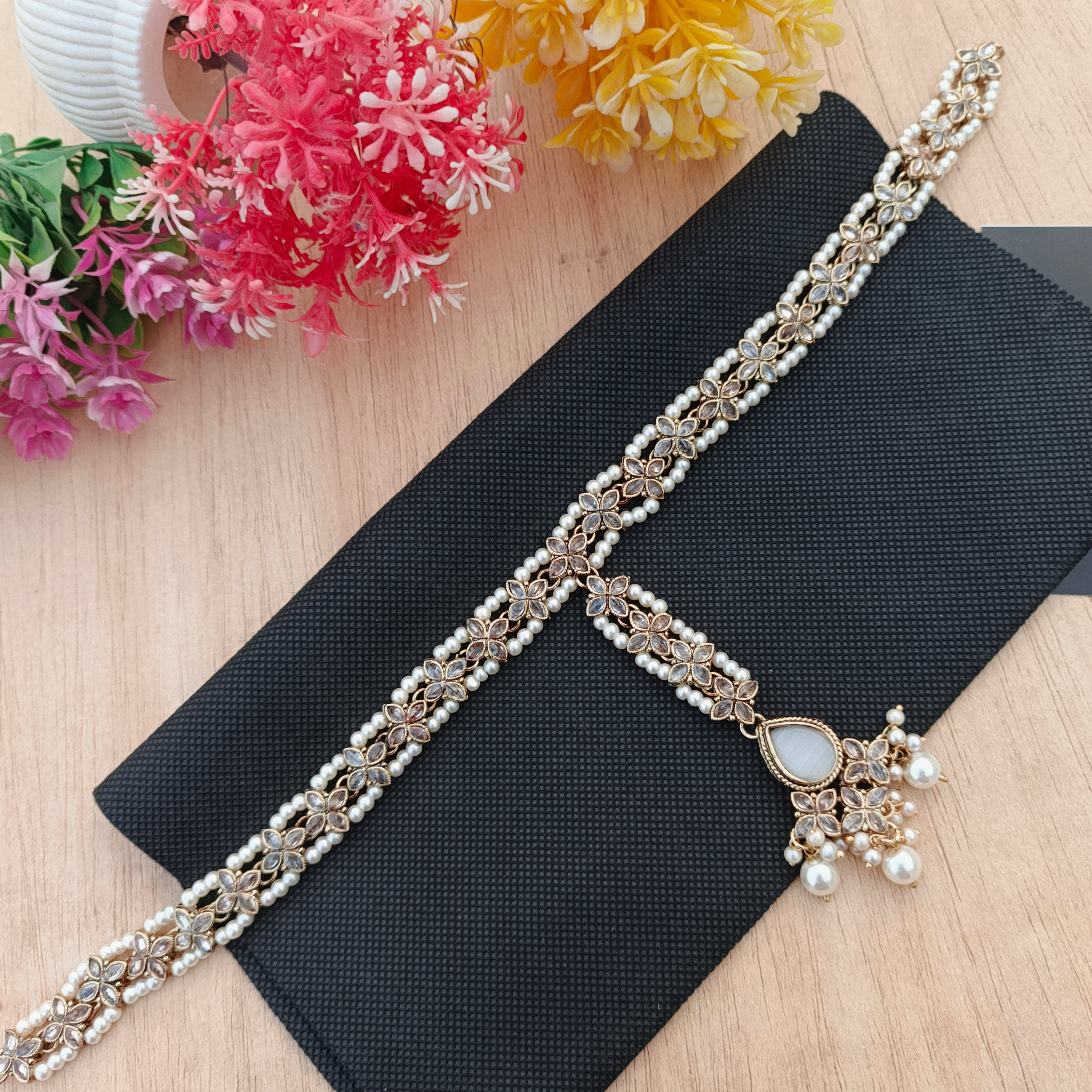 Headband with Teeka