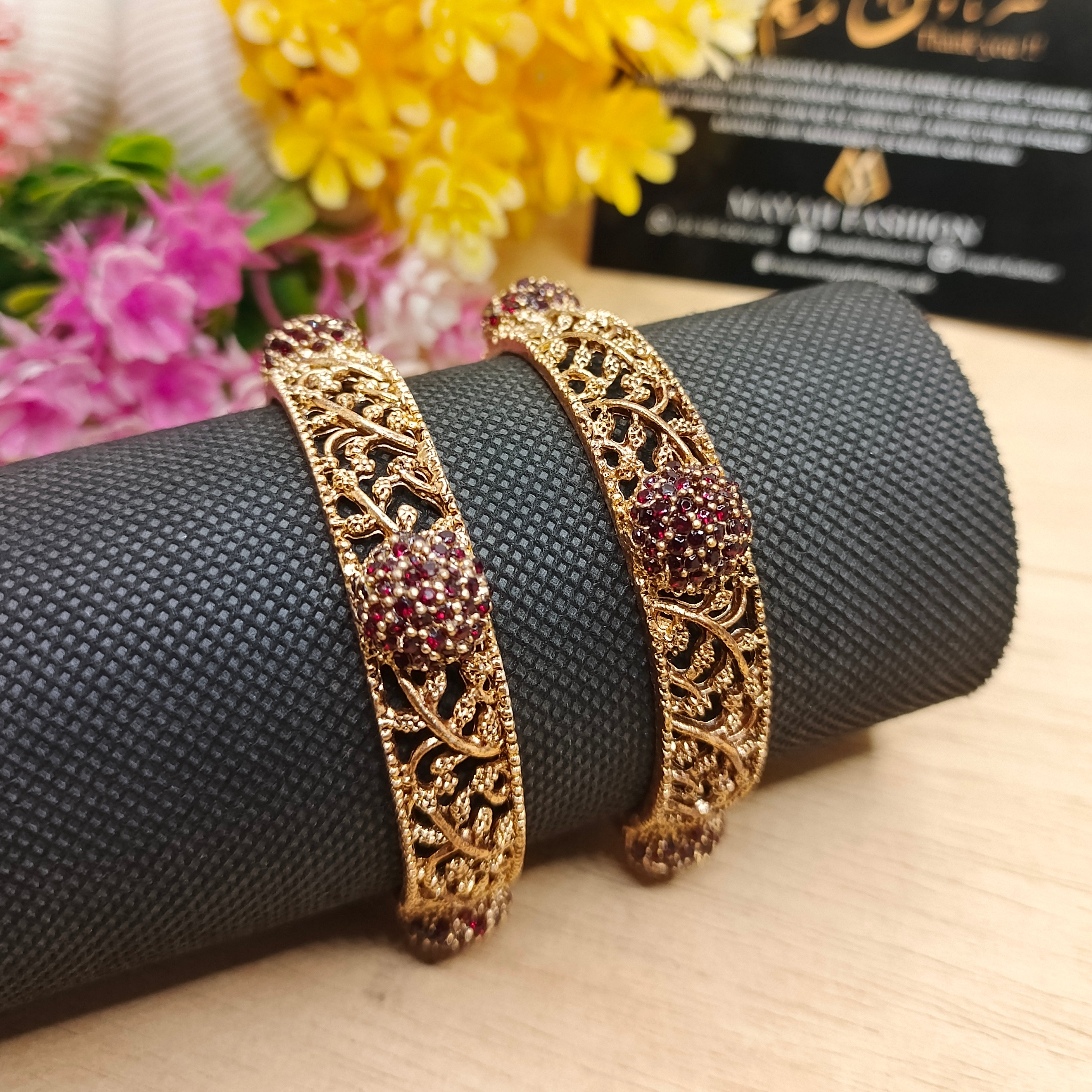 New design Bnagles