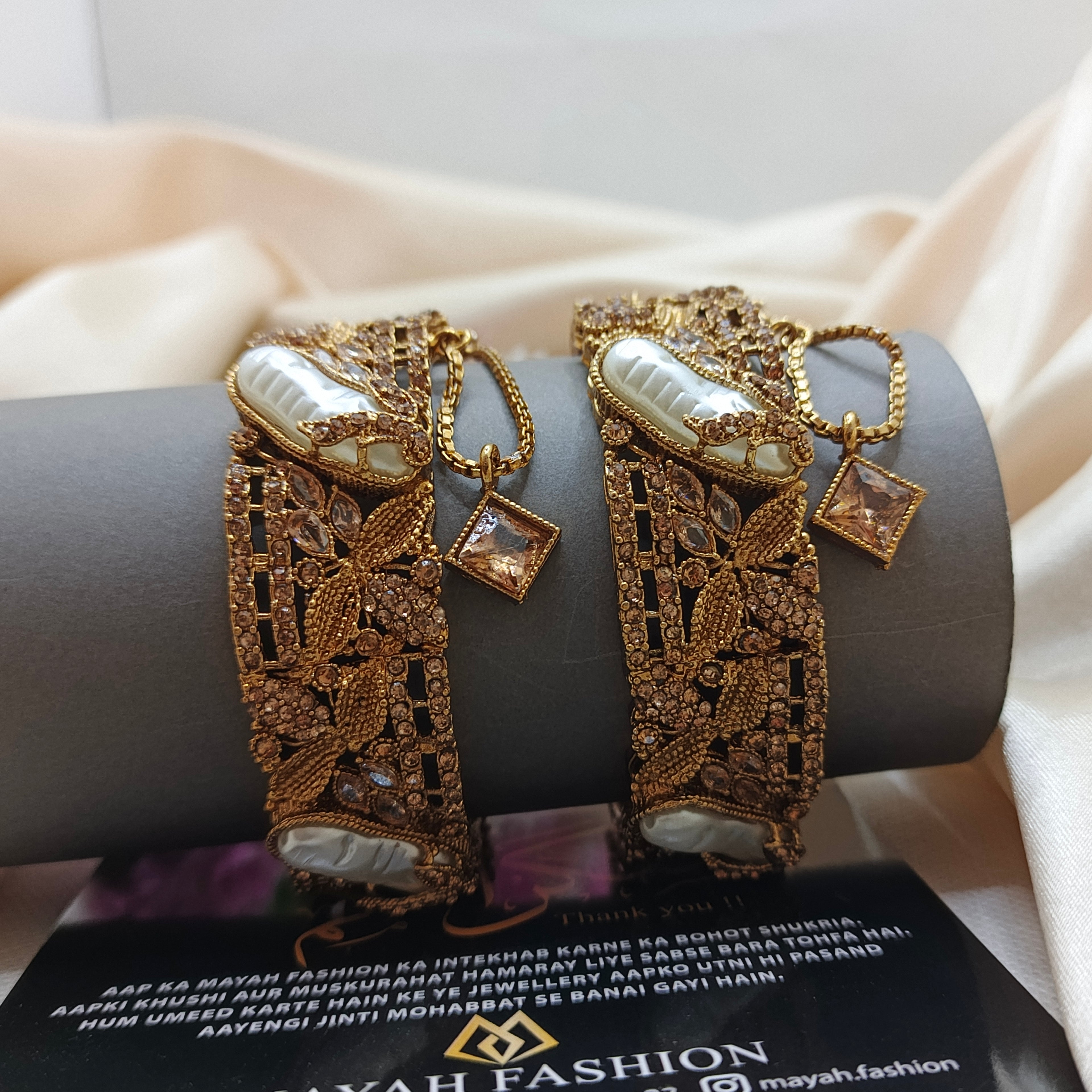 MotherPearls Bangles