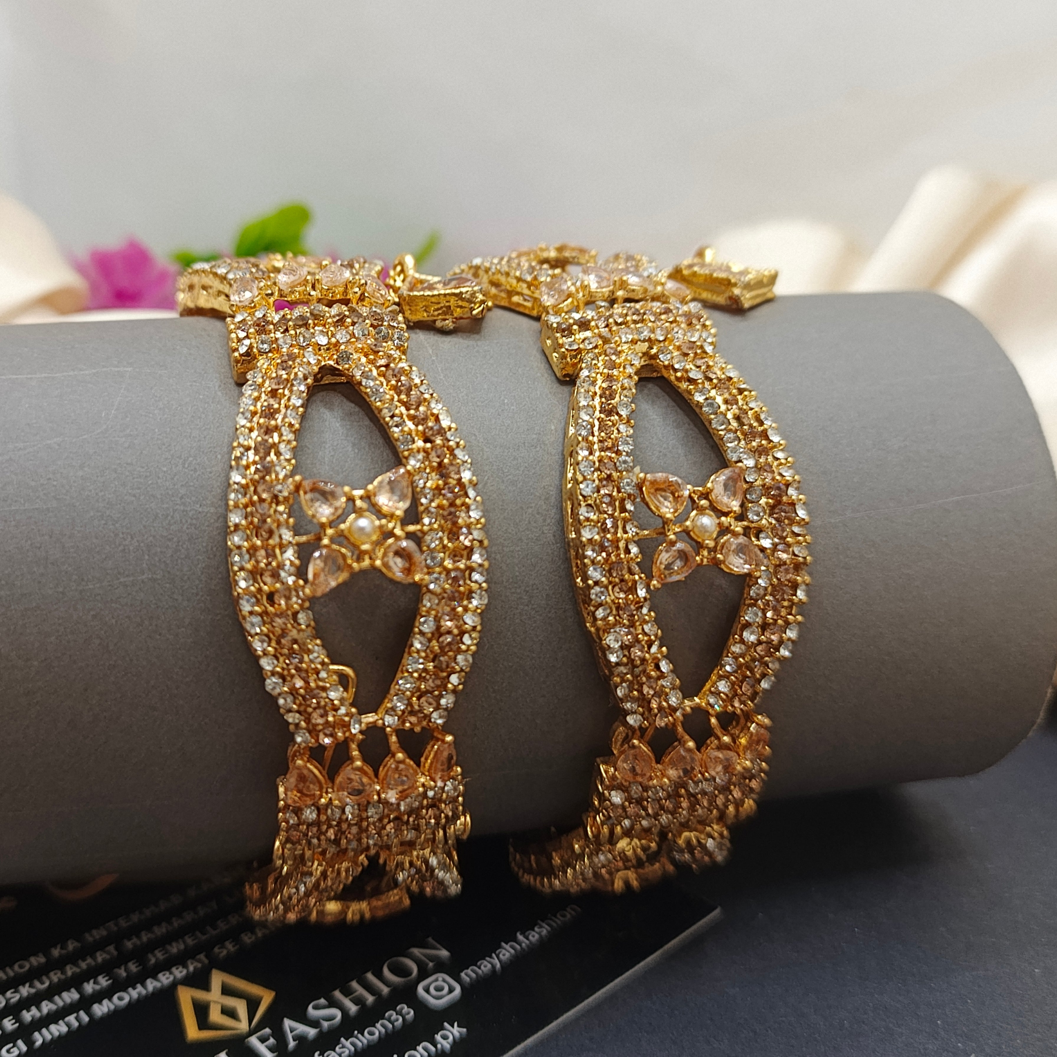 Openable Bangles #074