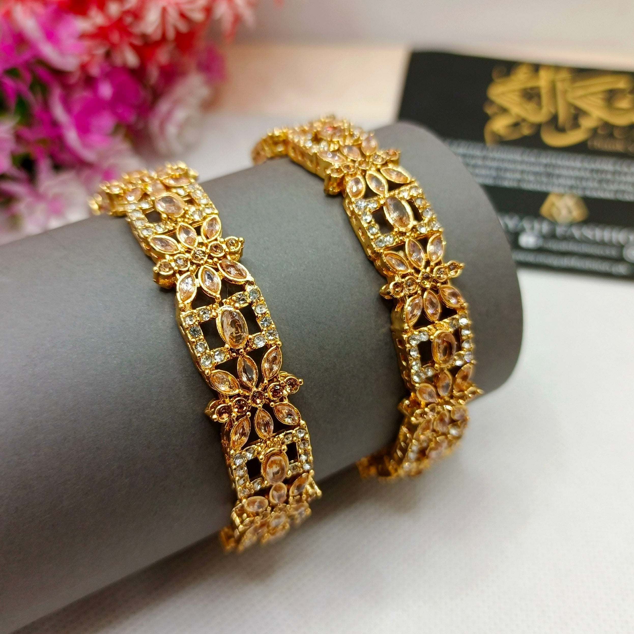 Openable Bangles #094
