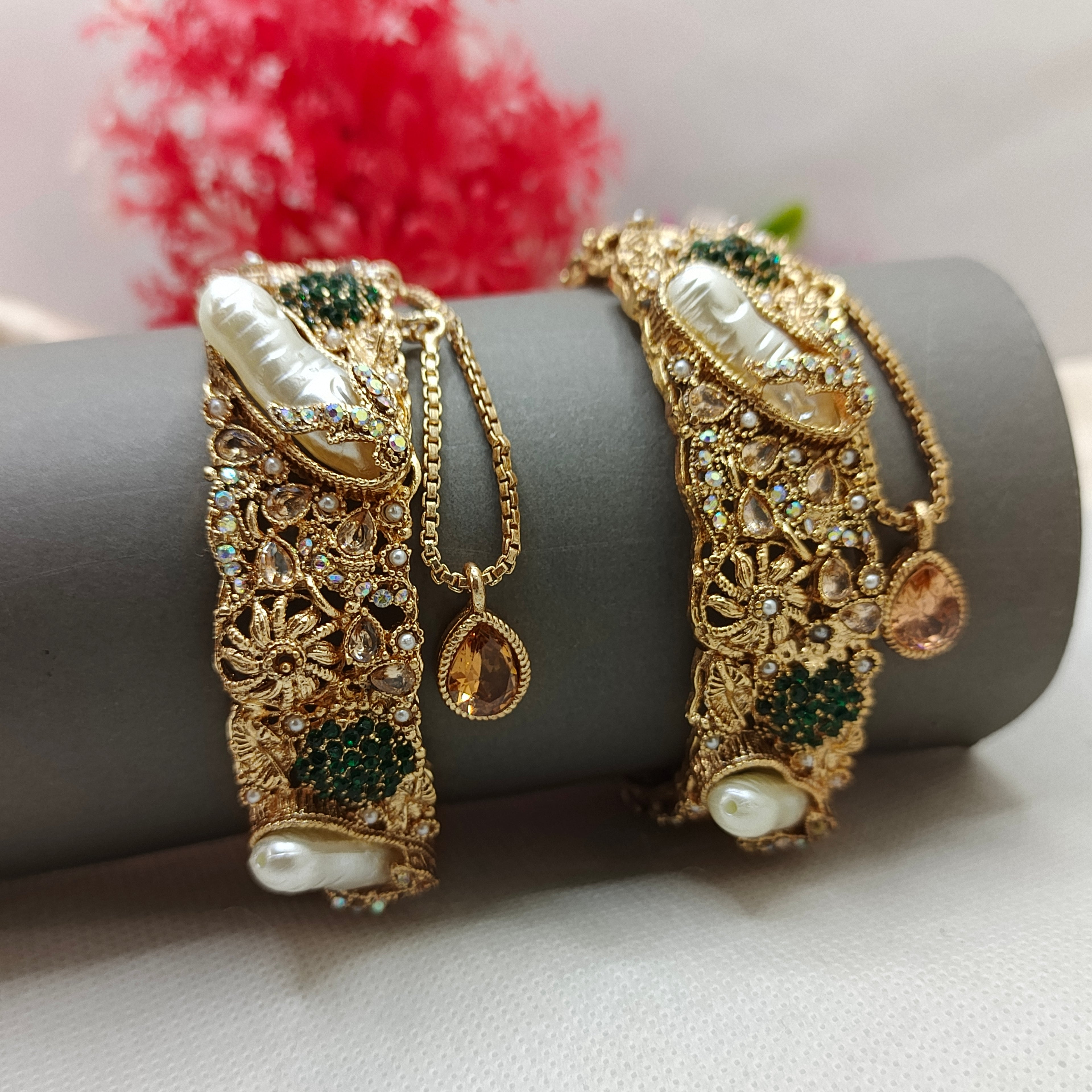 Motherpearls openable Bangles