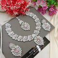 Manjoos Jewellery Set