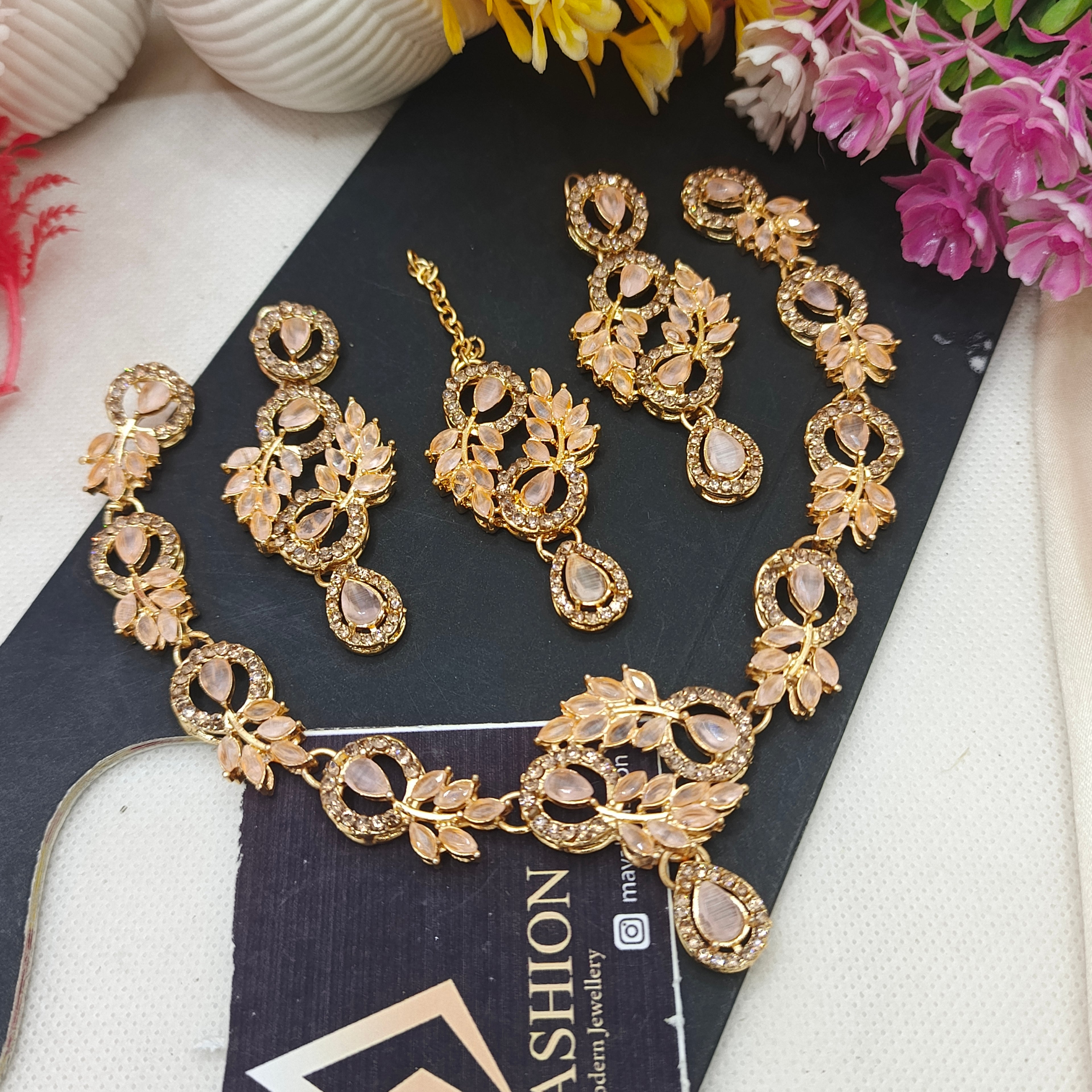 Necklace Set