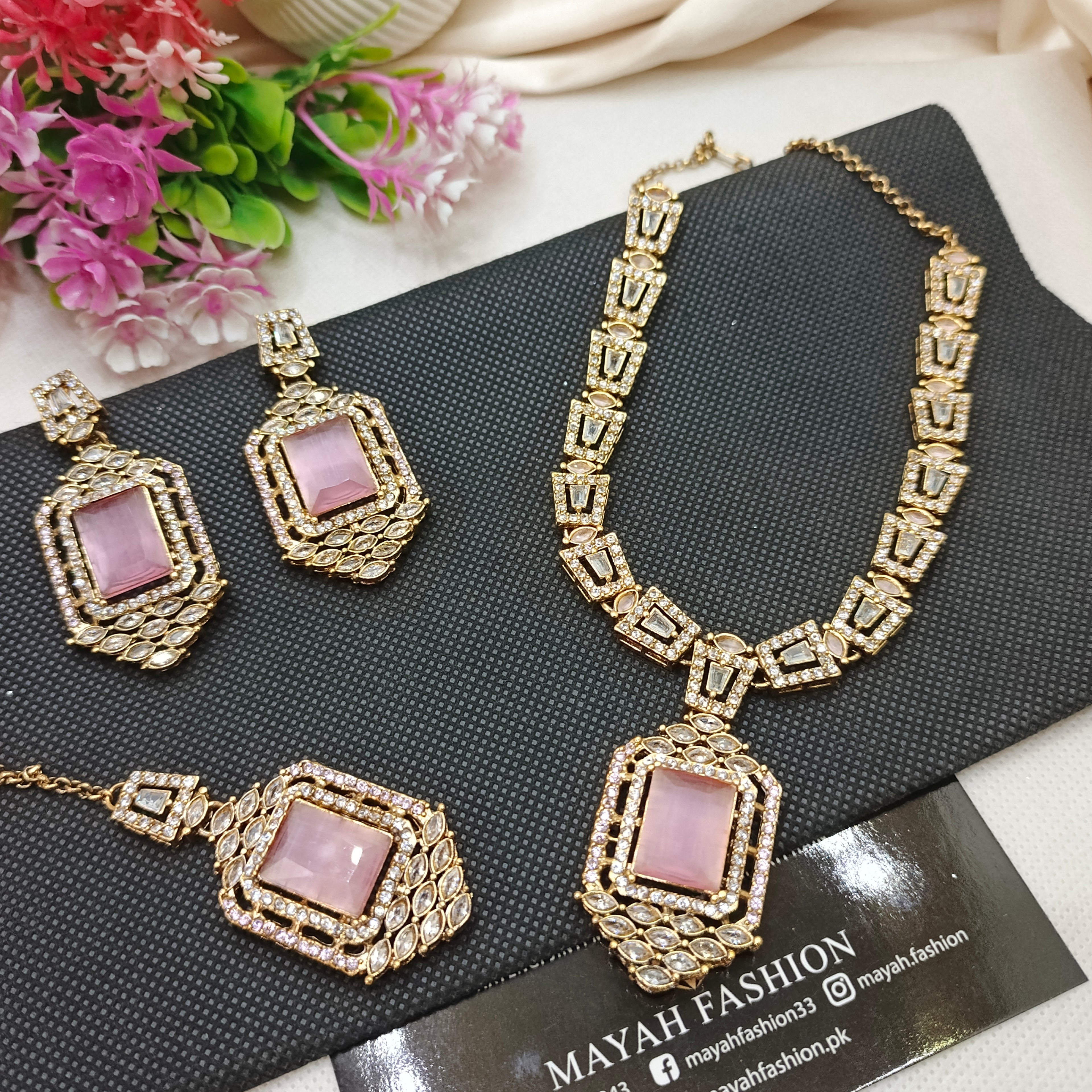 Premium Zircon Set