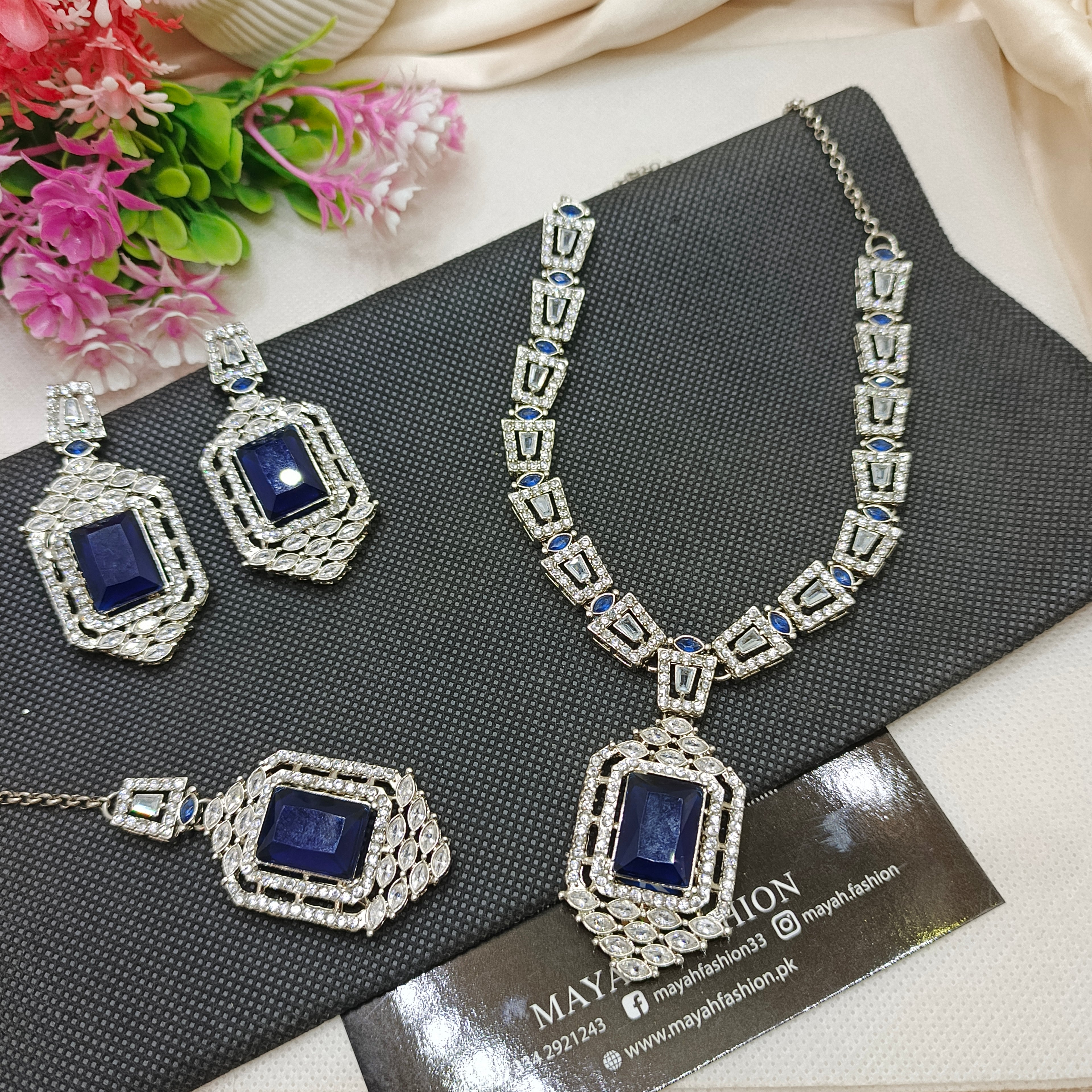 Premium Zircon Set
