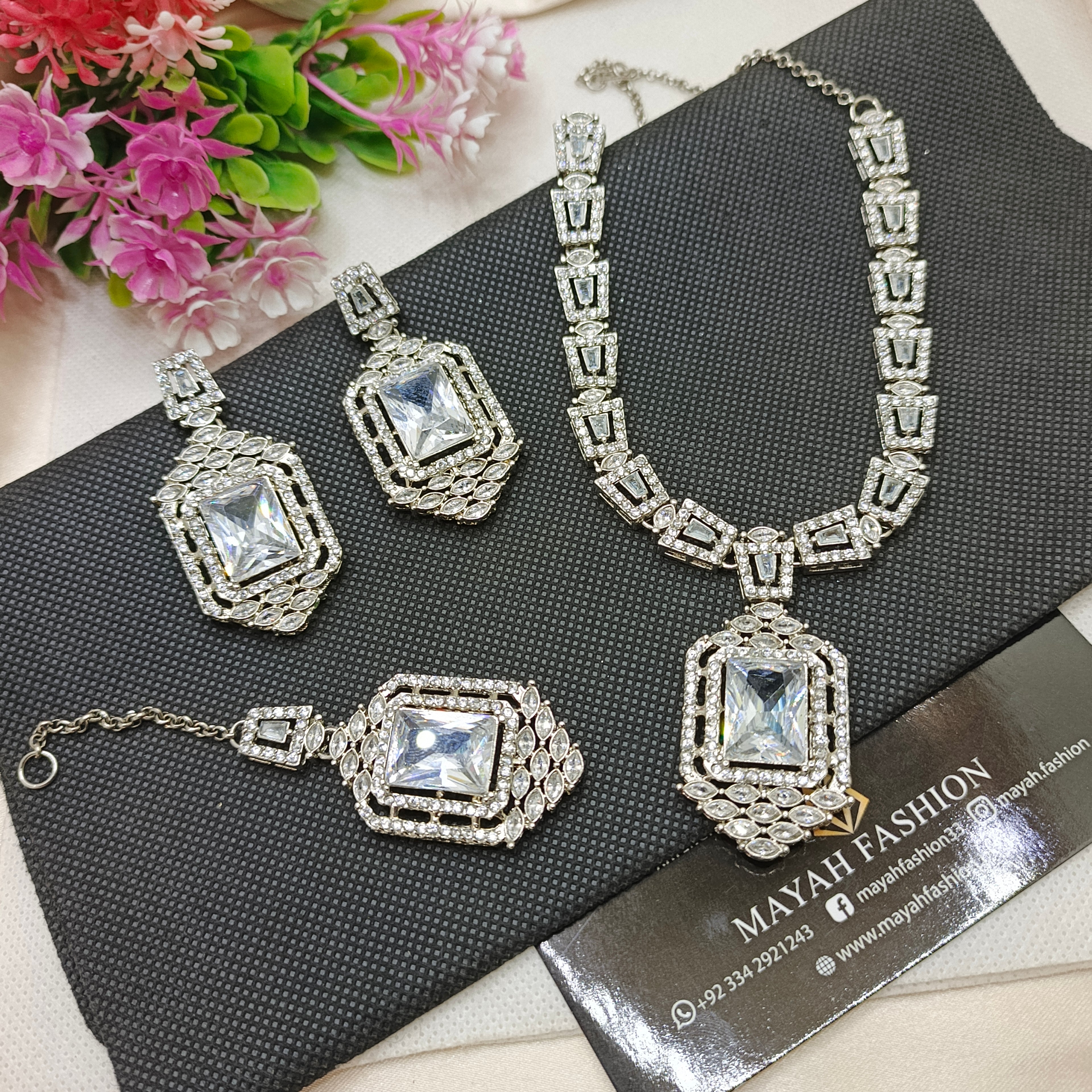 Premium Zircon Set