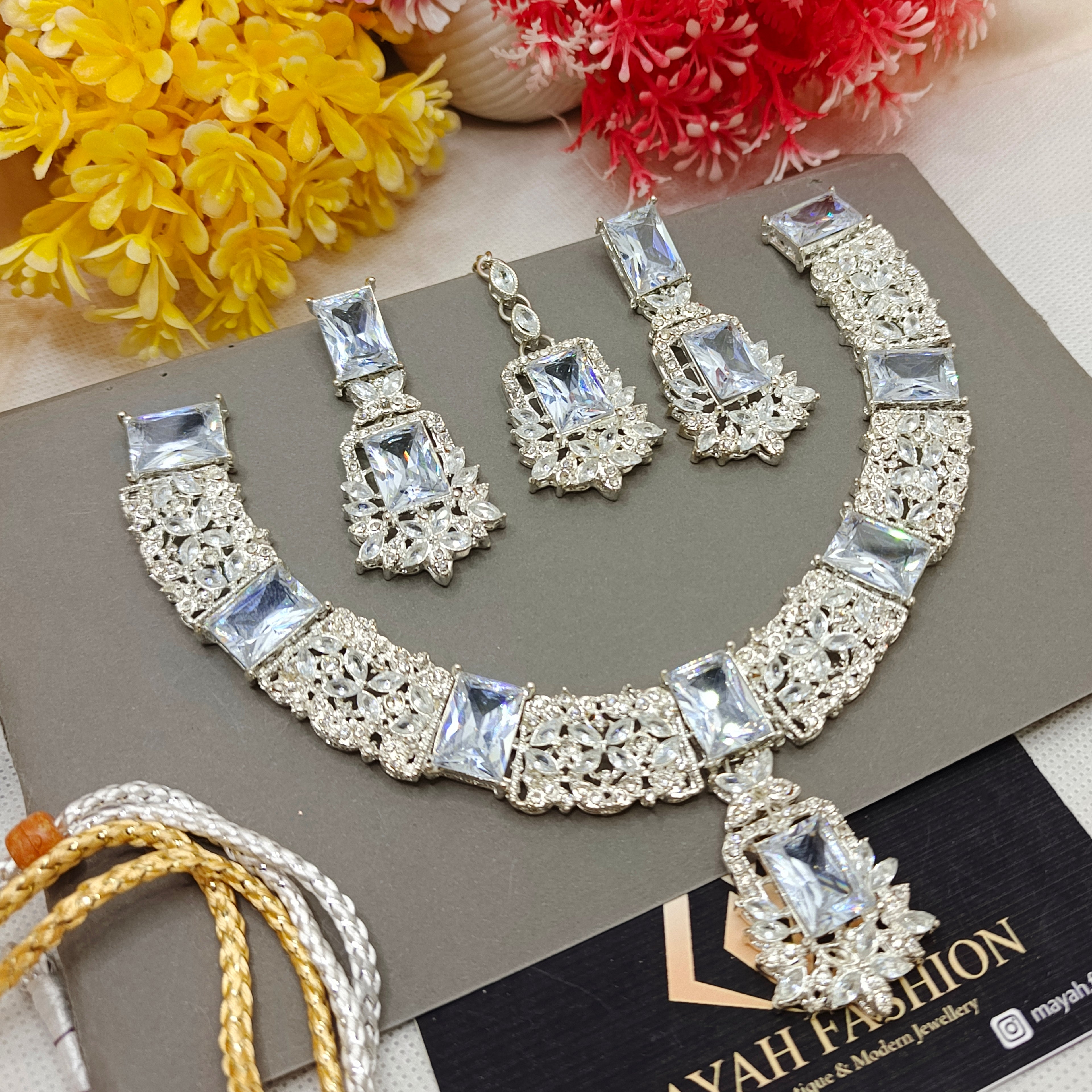 Ayeza Khan signature jewellery Set