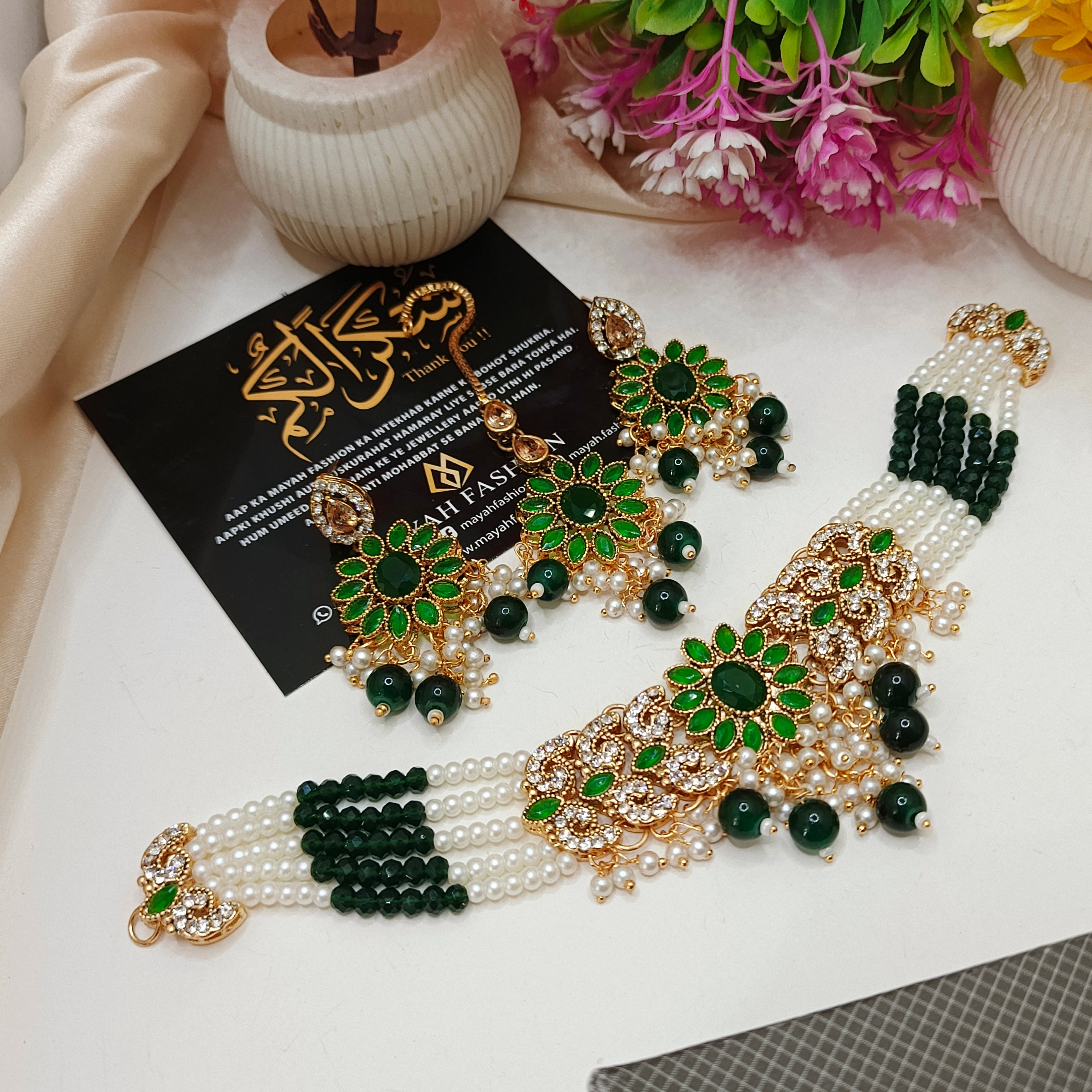 Nazuk Chokar Set