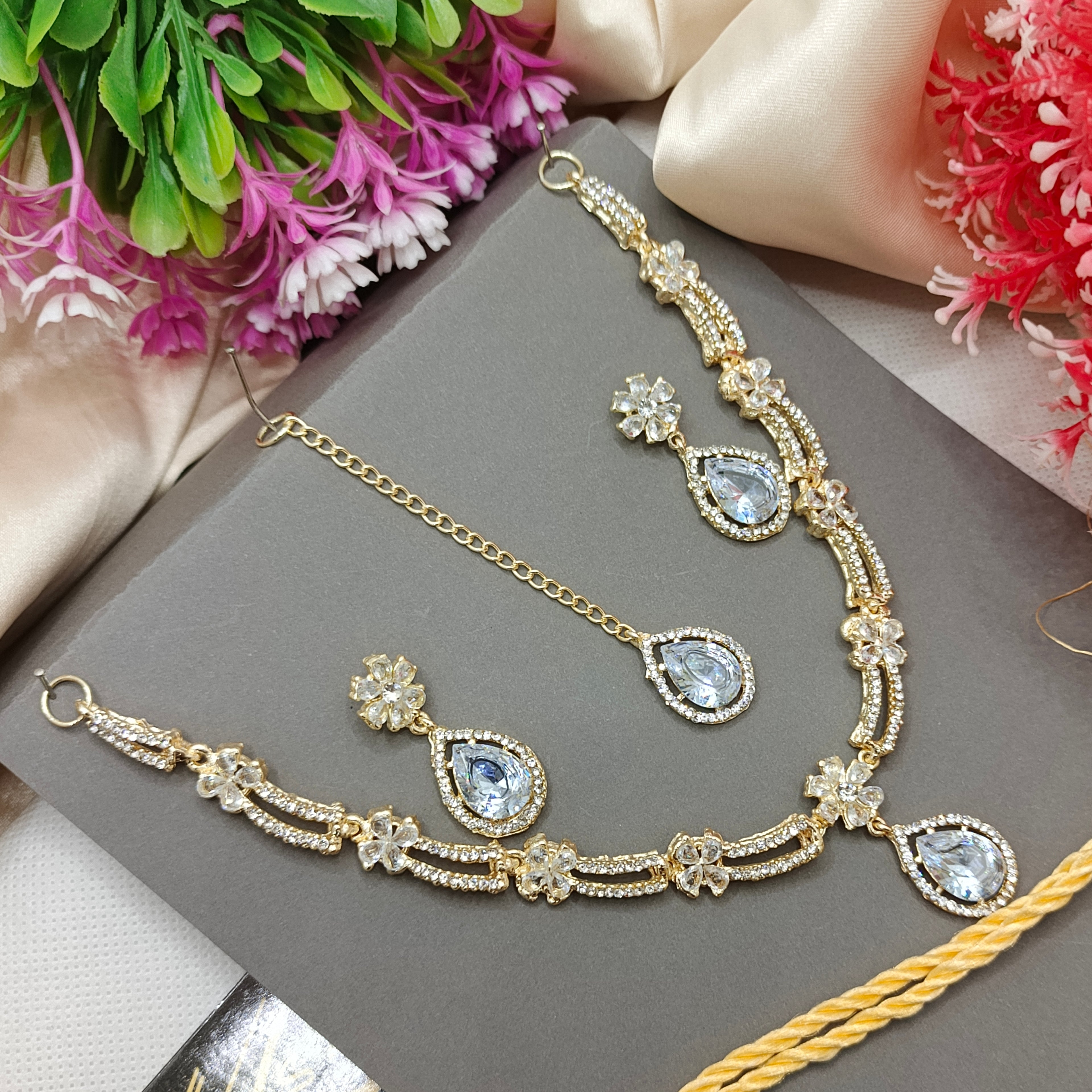Zircon Set