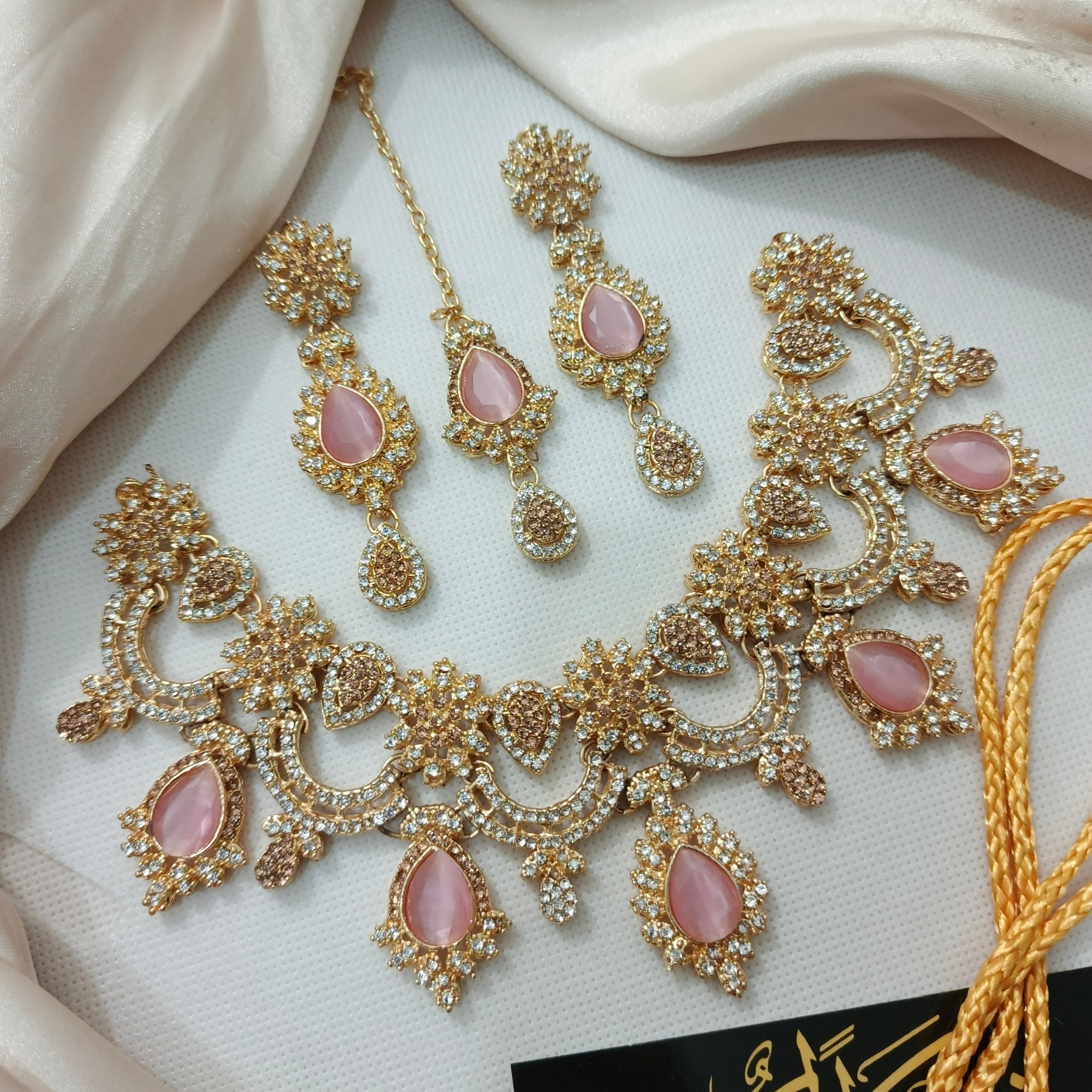 Necklace Set with earrings and teeka
