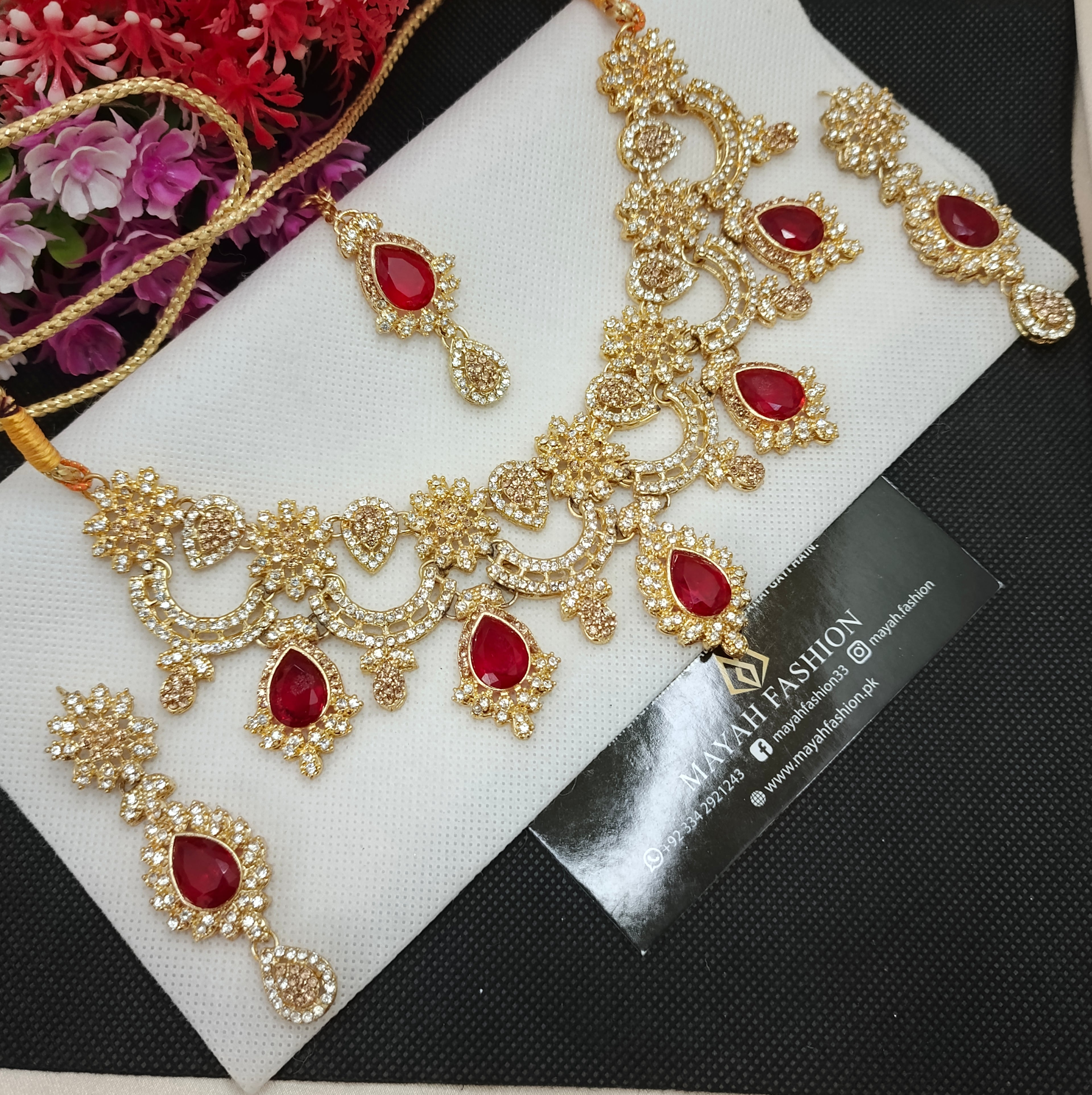 Necklace Set with earrings and teeka