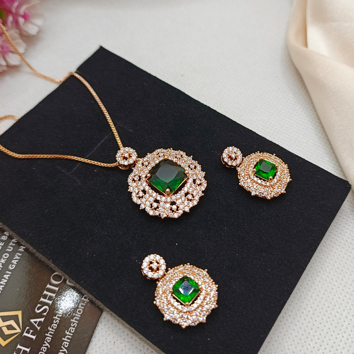 Premium Zircon Locket Sets