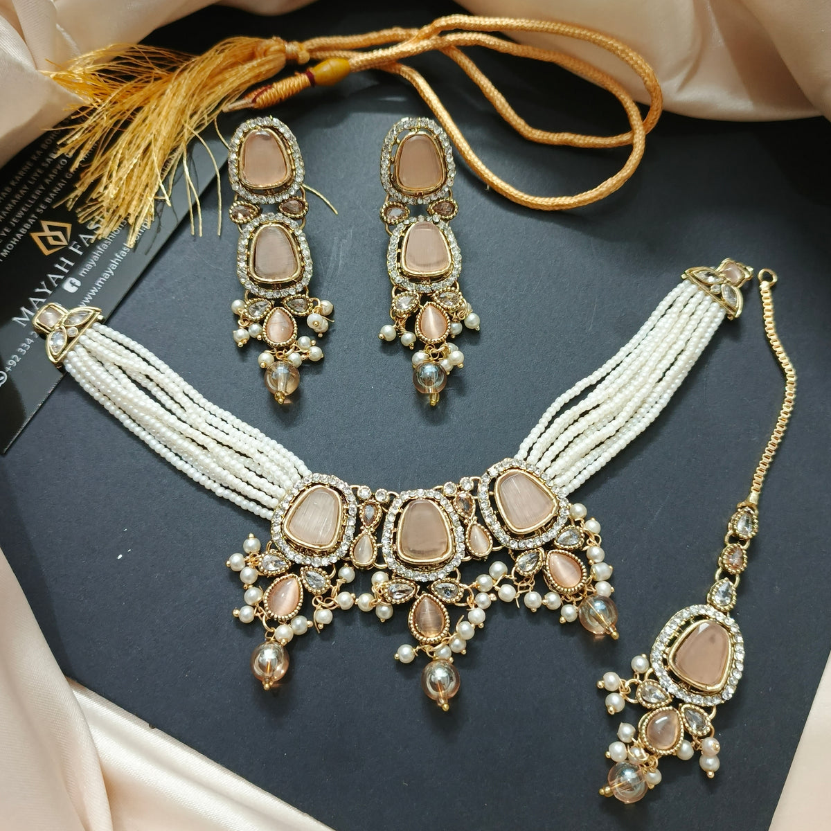 Real stone work Chokar Set