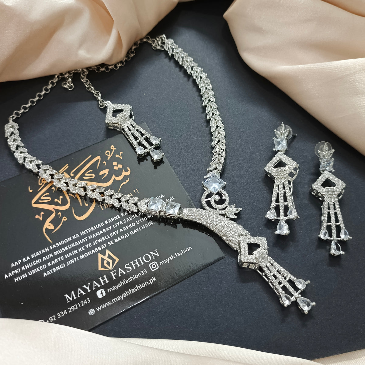 Ad Zircon Jewellery Set