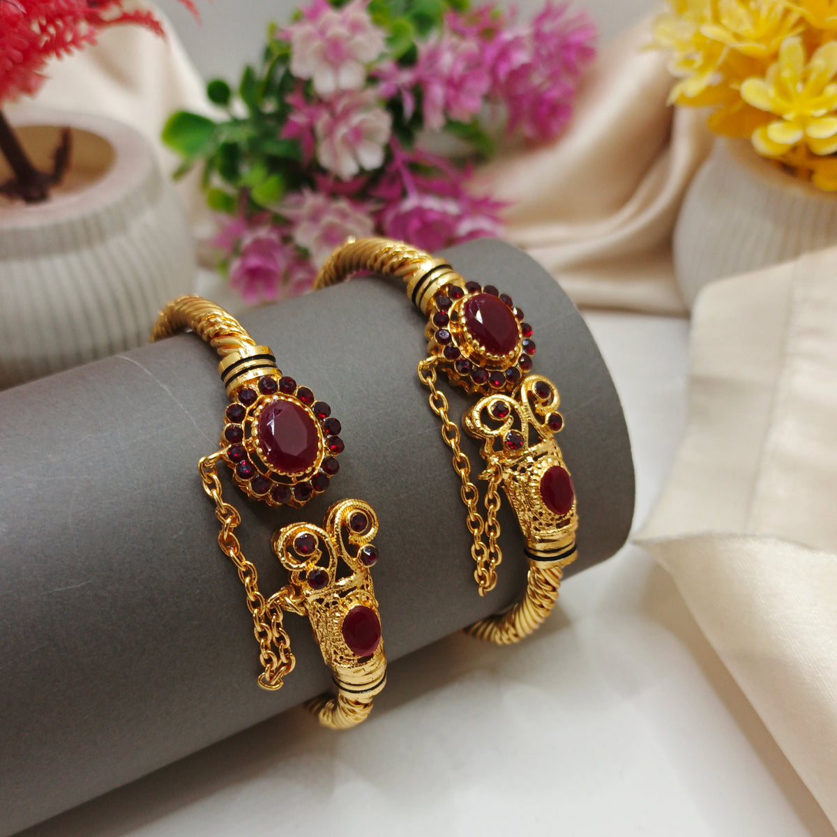 Openable Bangles (maroon)