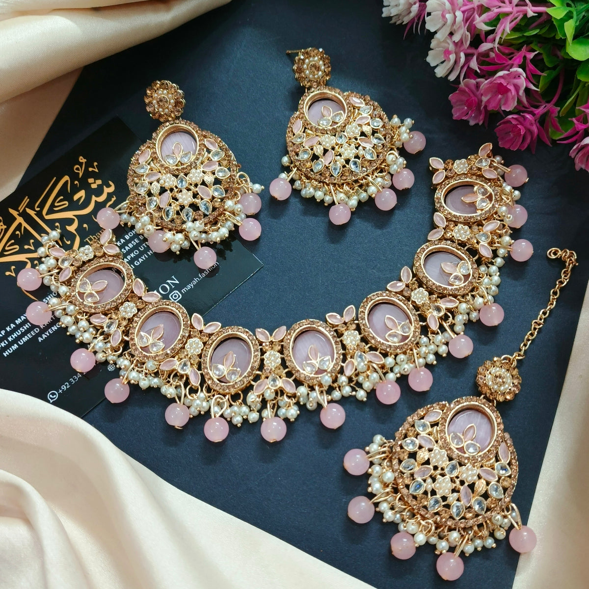 Jewellery Set with Baliyan and tika