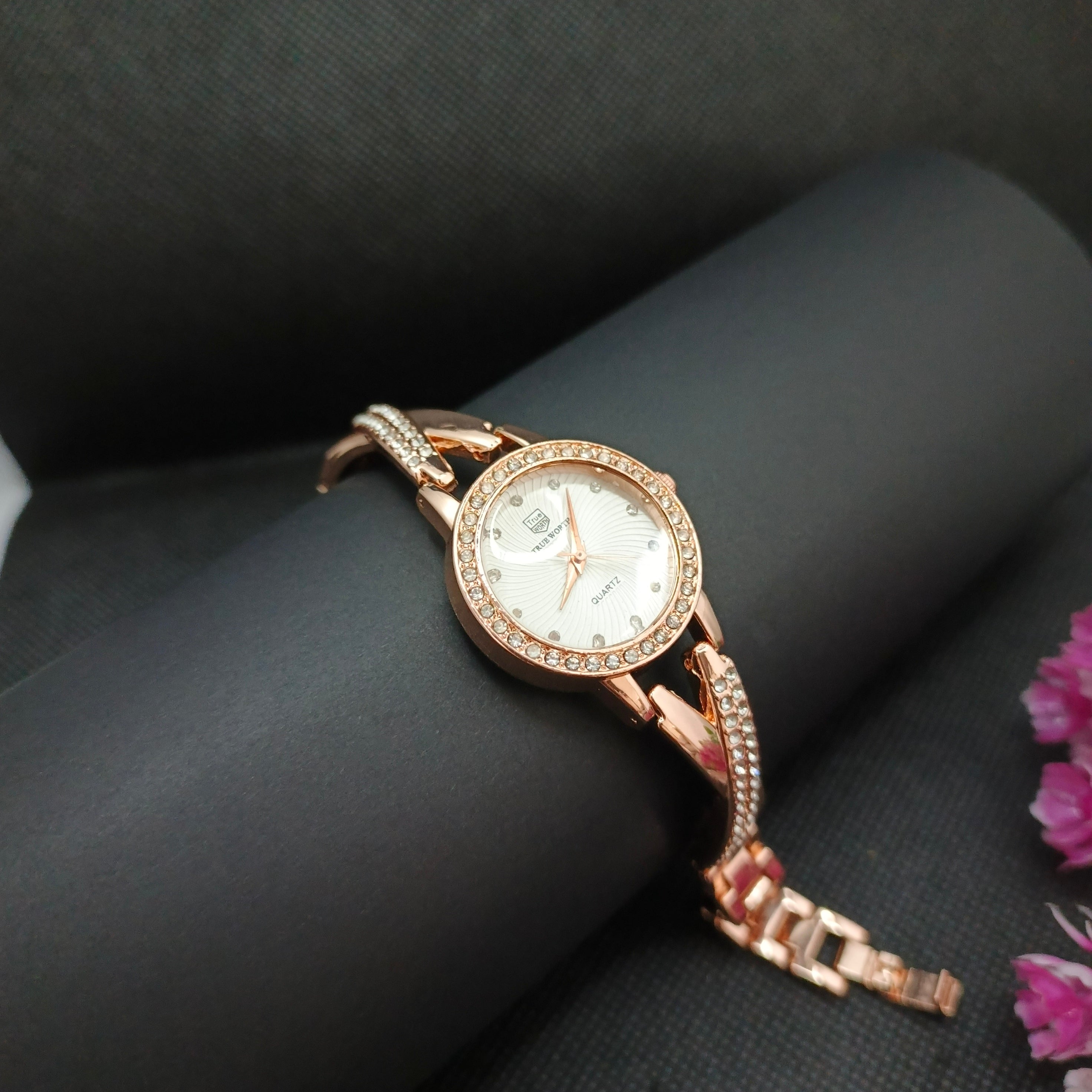 Ladies Watch 019