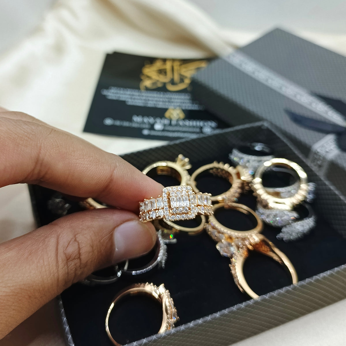 Premium Zircon Ring,#031 adjustable sizes