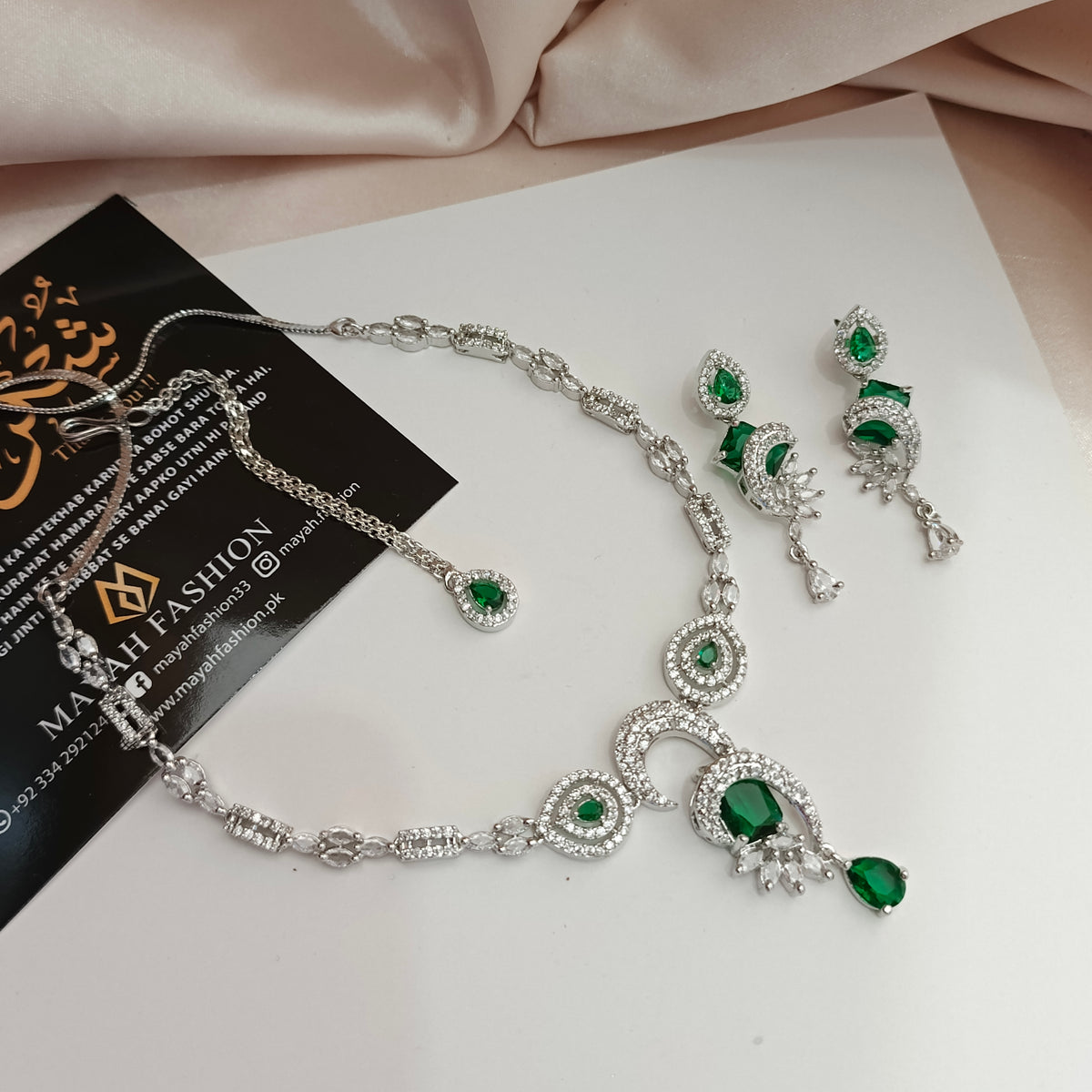 AD jarao stones jewellery set