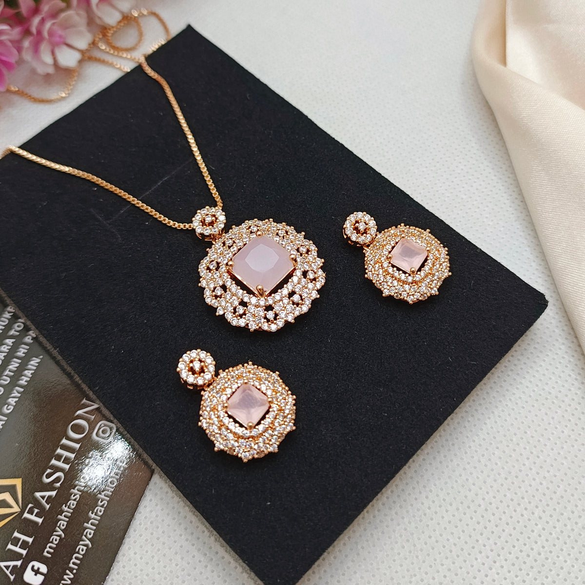 Premium Zircon Locket Sets