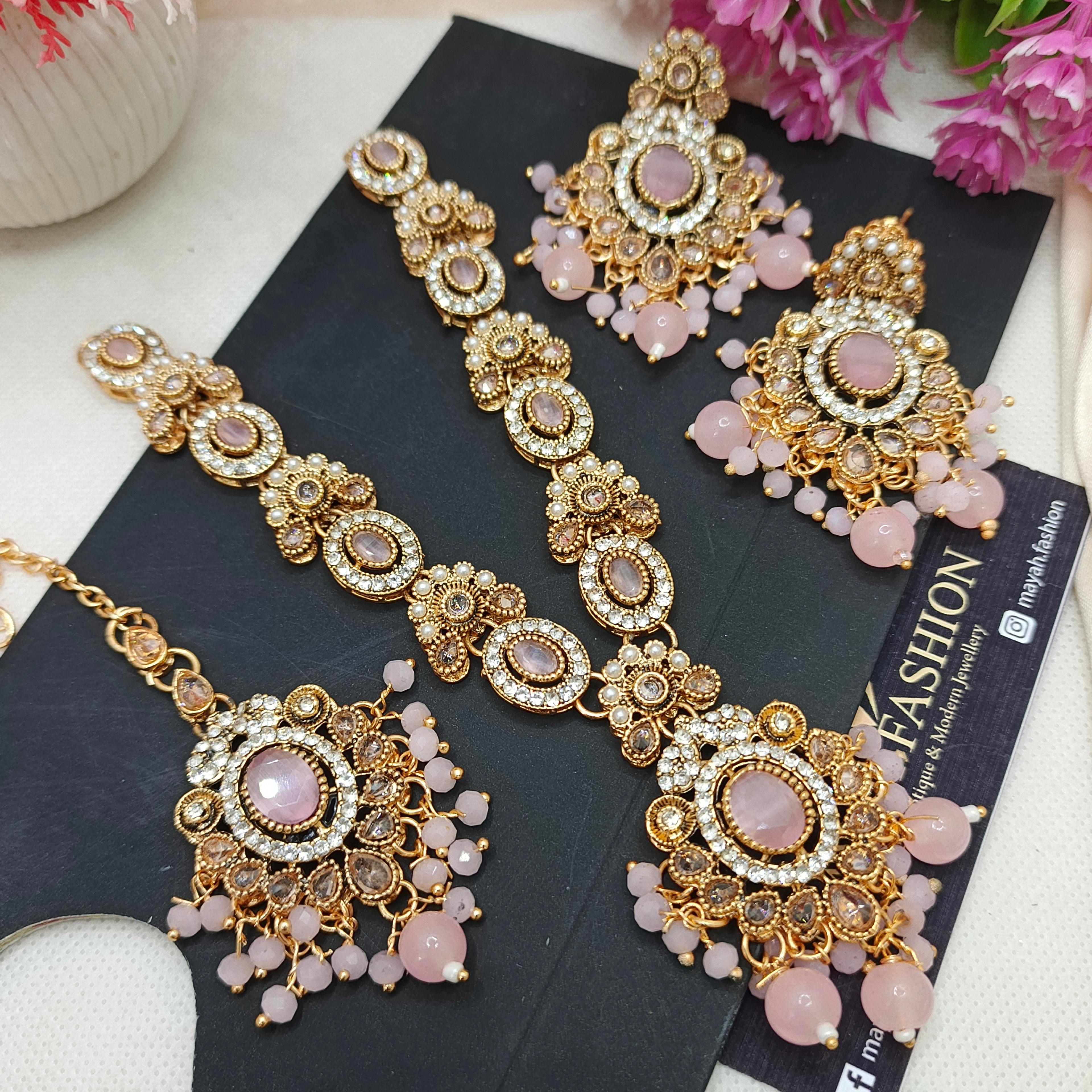 Delicate jewellery Set