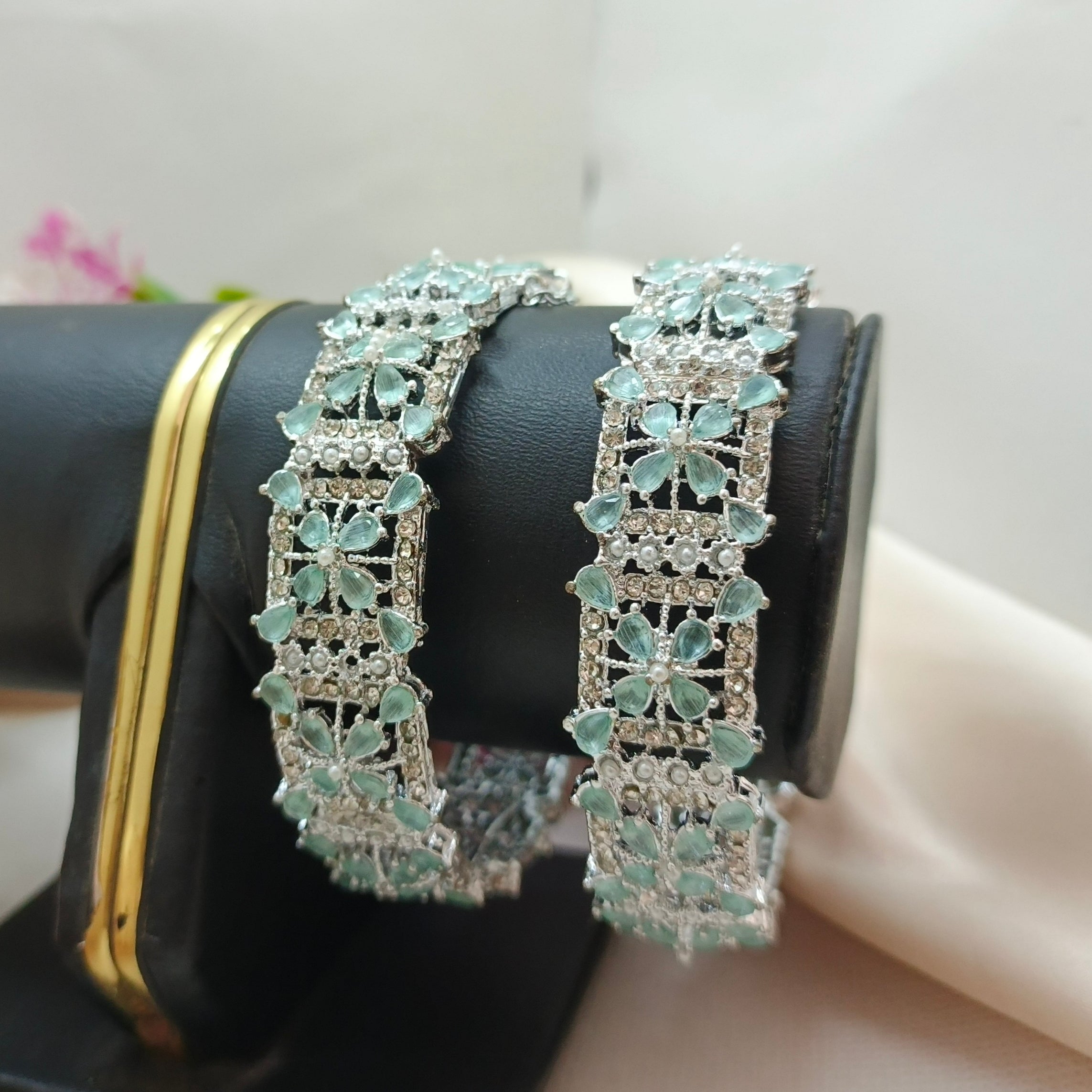 Openable Bangles #103