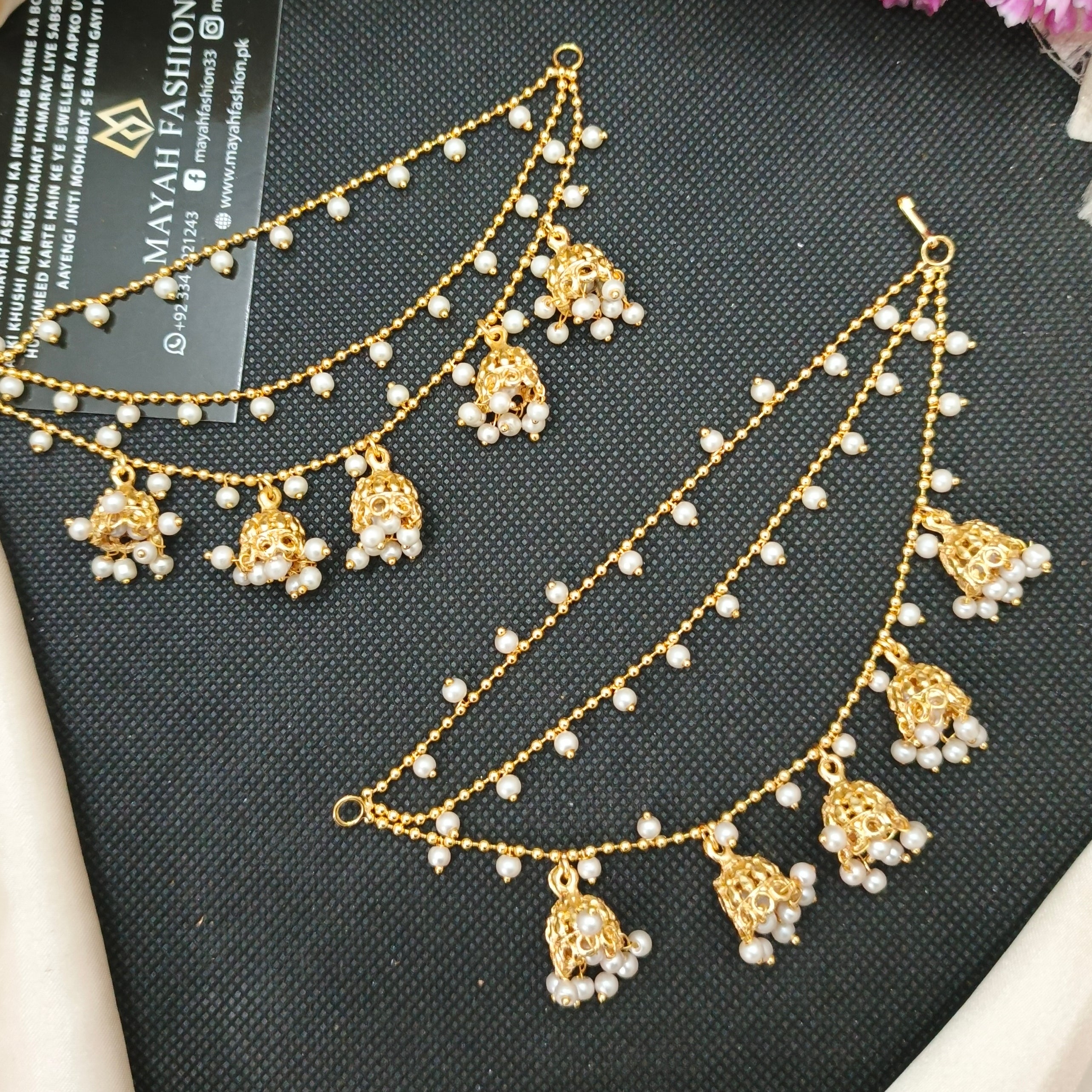 3 Step Sahare with Jhumka hanging